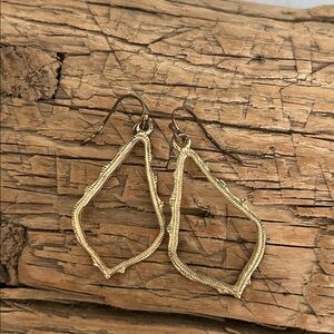 Kendra Scott Sophia Sophee earrings (smaller size in this style)